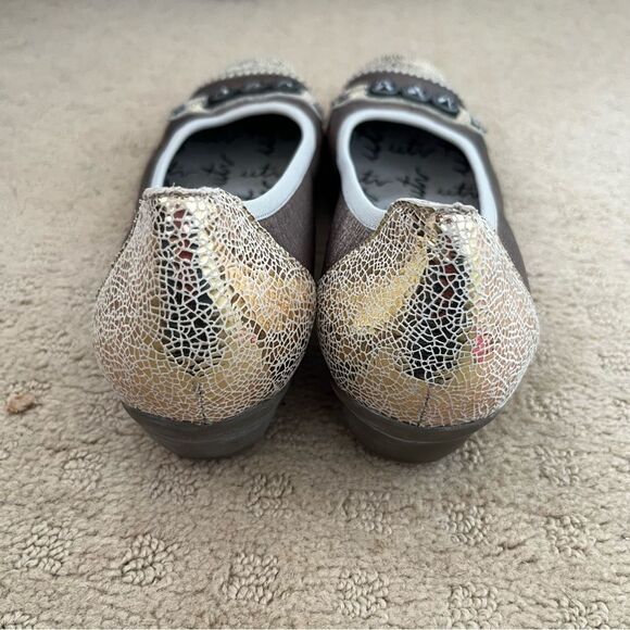 UTV Un Tour En Ville Metallic Bronze Toe Details Leather Ballet Flat Shoes - Picture 7 of 8